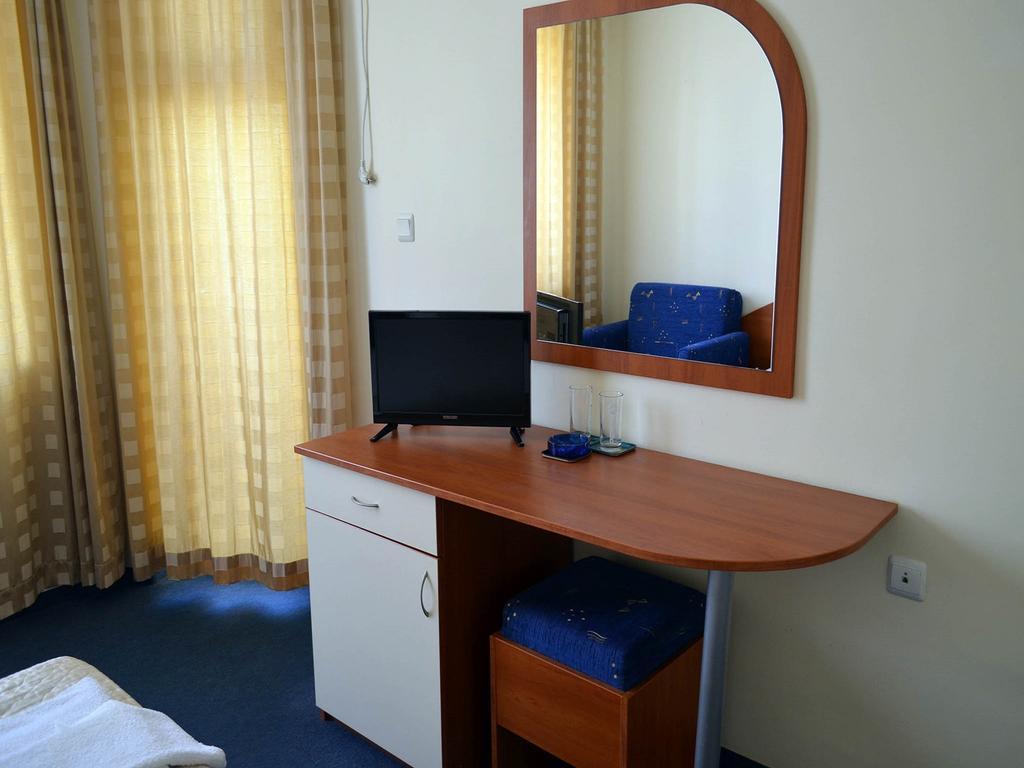 Family Hotel Diana Pomorie Extérieur photo
