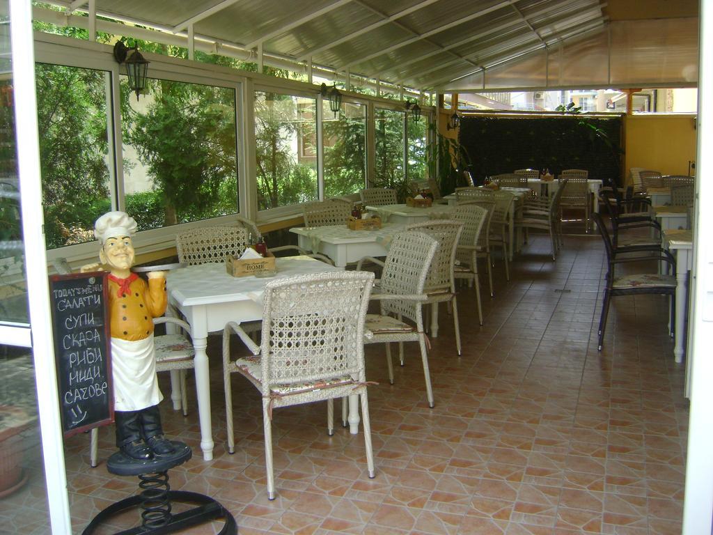 Family Hotel Diana Pomorie Extérieur photo