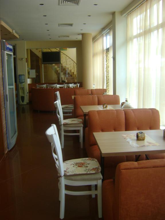 Family Hotel Diana Pomorie Extérieur photo
